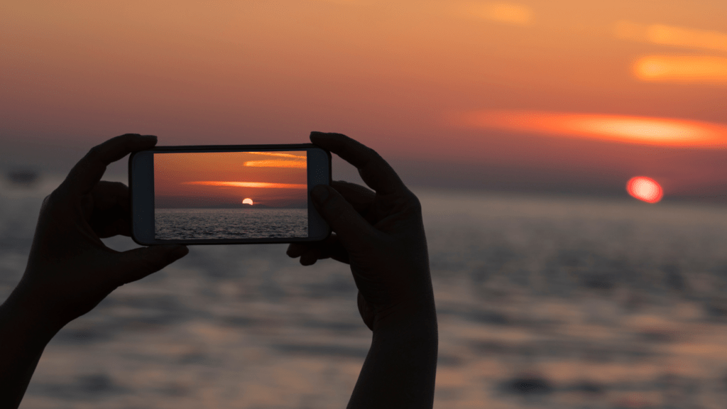 The Features That Make Smartphones A Photographer's Tool