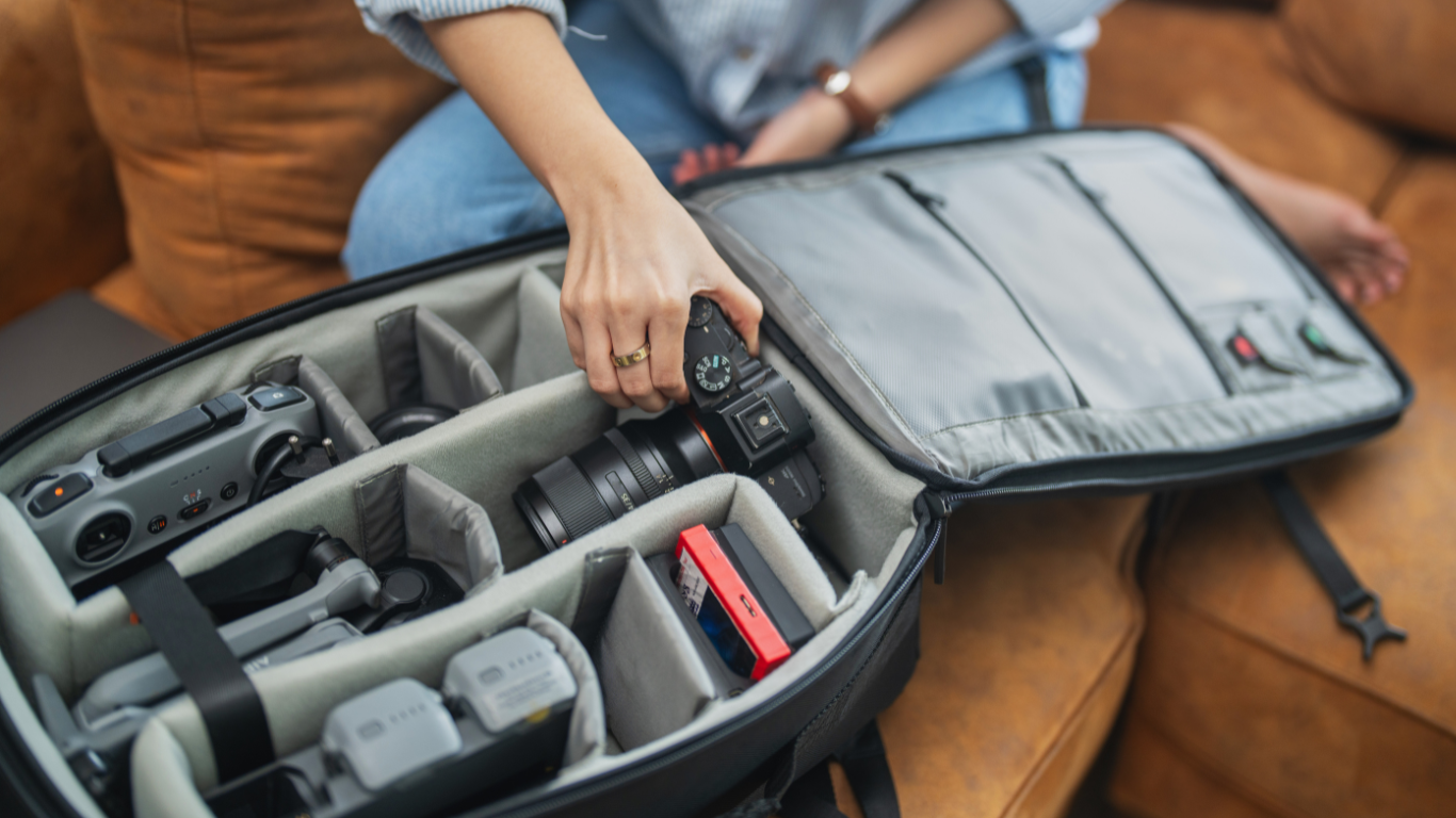 Top Rated Camera Bags for On-the-Go Shooters and Travel Photographers:  Ultimate Buying Guide - snapandshootpro.com