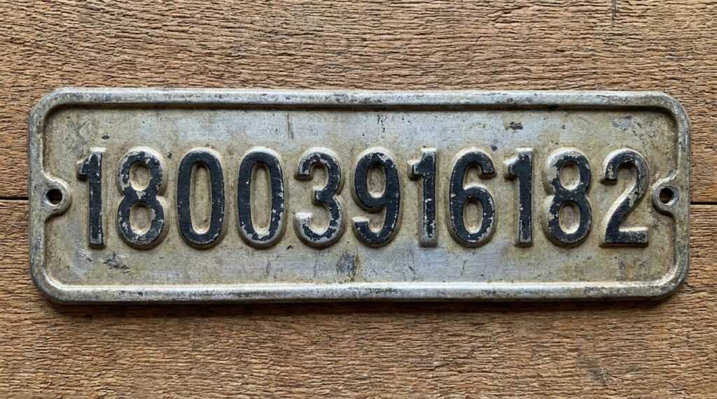 18003916182